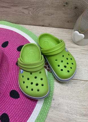 Яркие детские кроксы crocs crocband kids 10998-36u