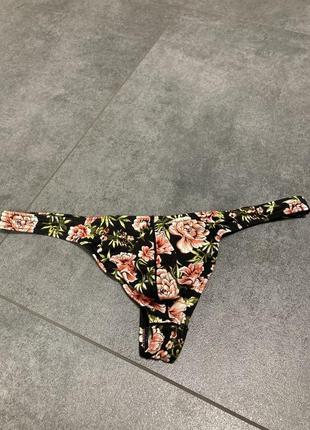 Трусики стринги