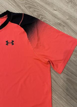 Футболка under armour heatgear оригінал р.s3 фото