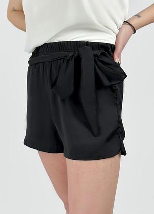 Шорти з поясом stradivarius 2416/176/001 чорні s