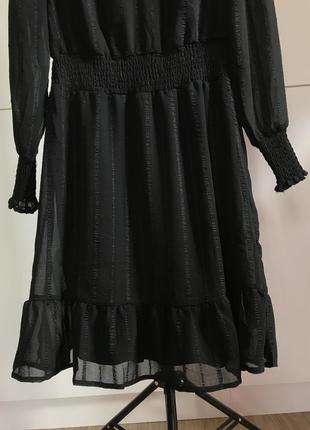 Шифоновое платье черного цвета в полоску фирмы reserved6 фото