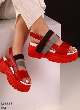 Женские яркие босоножки на высокой подошве, 36-37-38 размеры