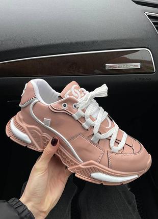 Кроссовки pink