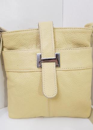 Стильная кожаная сумка crossbody3 фото