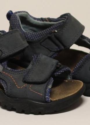 Босоніжки elefanten розмір 26