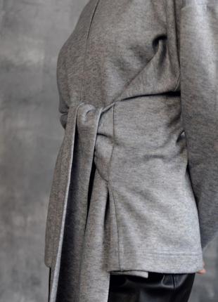 Базовий сірий светр 2