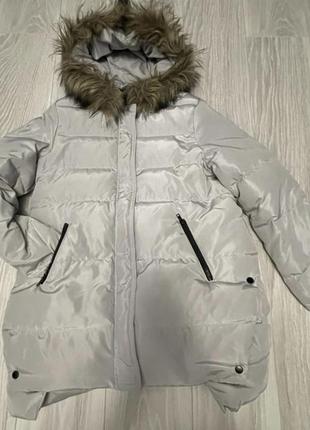 Сірий сріблястий зимовий пуховик куртка stradivarius оверсайз3 фото