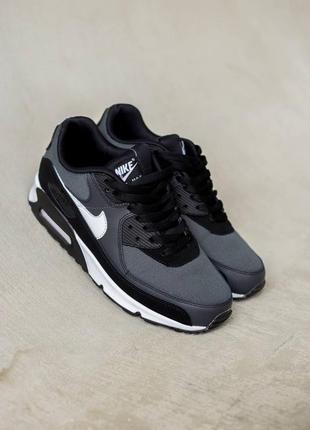 Чоловічі шкіряні кросівки найк макс nike air max 90. колір чорний з білим.