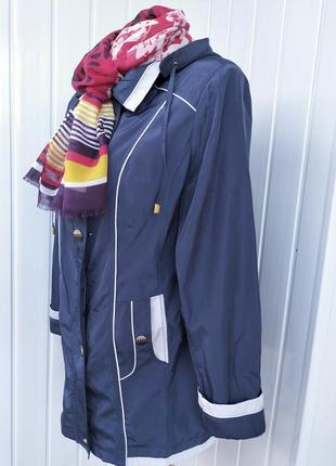 Легкая курточка-ветровка + шарф в подарок3 фото