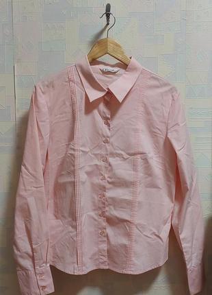 Нежно-розовая женская рубашка
