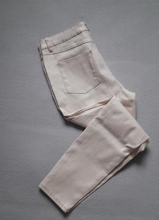 Мегакрутые стрейчевые бежевые джинсы с пропиткой напылением под кожу высокая посадка батал denim co9 фото