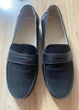 Кожаные женские туфли