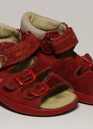 Босоножки superfit размер 23