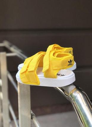 Удобные женские сандалии adidas в желтом цвете (весна-лето-осень)😍7 фото