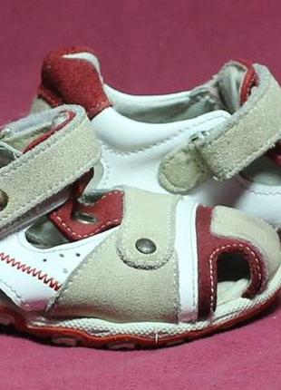 Босоніжки richter розмір 24