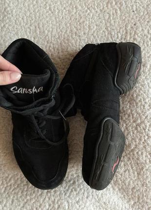 Снікера джазовки sansha