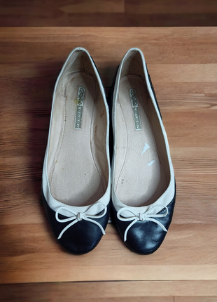 Туфлі балетки buffalo london