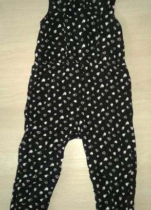 Легкий натуральний комбез на 2-3 рочки.