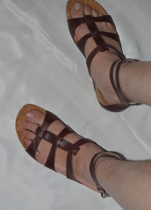 Босоножки сандали кожа ugg размери 41 42, оригінал босоніжки сандалі3 фото