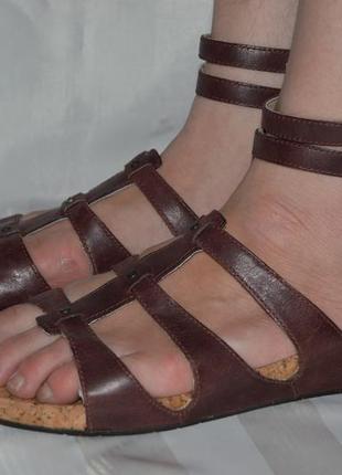 Босоножки сандали кожа ugg размери 41 42, оригінал босоніжки сандалі2 фото