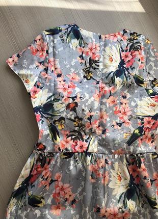 Плаття/нове /англія/квітковий принт