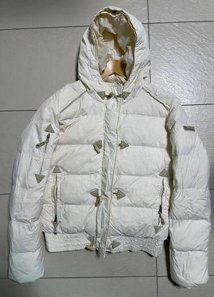 Короткая белая куртка/пуховик 6-8 размера