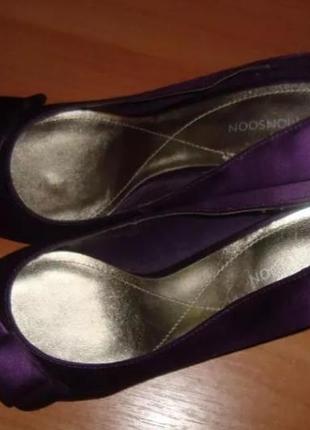 Изящные фиолетовые туфли1 фото