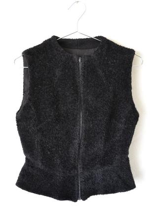 Жилетка / колір чорний / розмір 34-46/дуже стильна