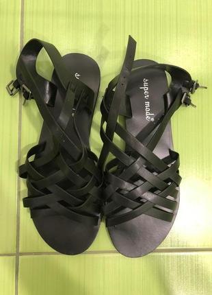 Новые женские черные сандалии / босоножки 38 размер3 фото