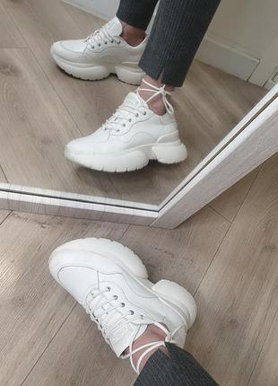 Базові штани брюки zara класичні звужені на кожен день смугасті в смужку із середньою високою посадкою кишенями9 фото