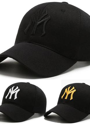 Новая черная кепка (бейсболка) с черным лого newyork yankees