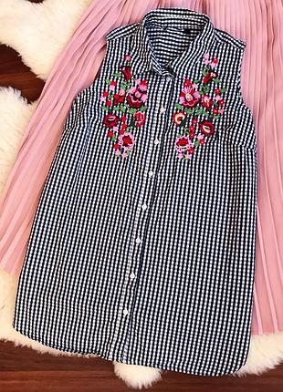 Натуральная блуза с вышивкой