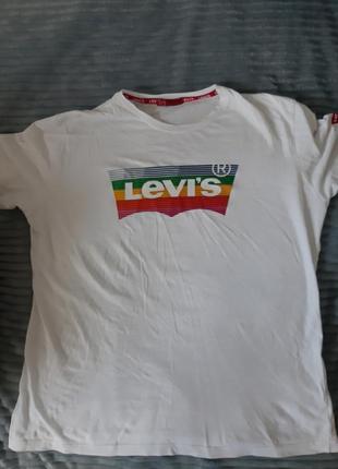 Футболка levi's