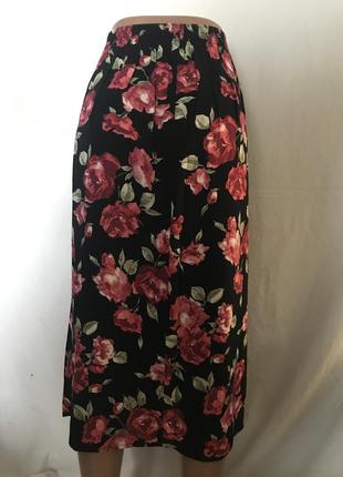 Очень красивая фирменная юбка молодёжная в цветочный принт 12 размера7 фото