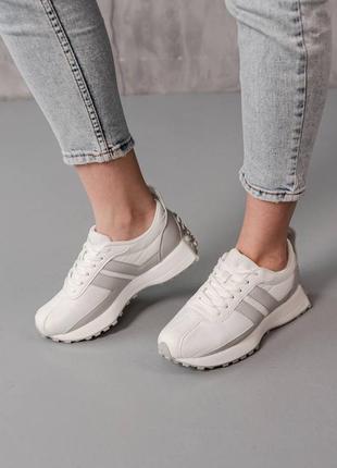 Кросівки жіночі білі сірі на платформі