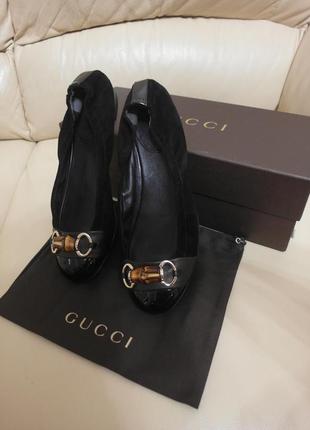 Туфли ,балетки  gucci оригинал р.37,54 фото