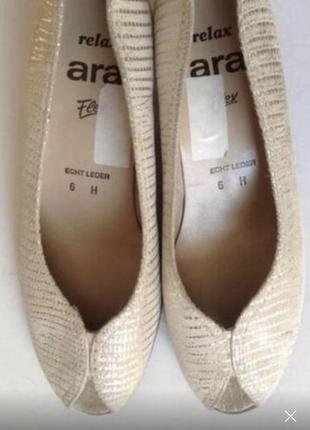 Нові шкіряні туфлі ara comfort 39h. (25.5)