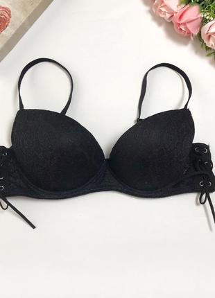 Чёрный кружевной бюстгальтер tezenis 80c