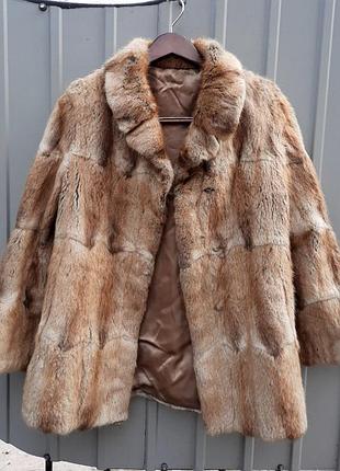 Жіночий полушубок вз натурального хутра сурка або бабака.
