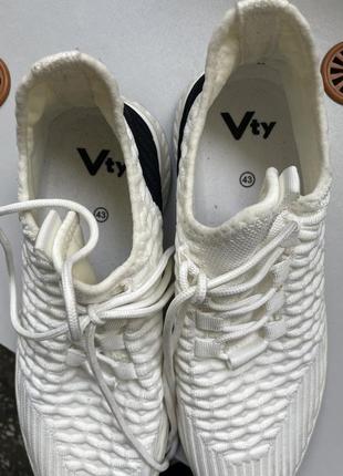 Vty. білі чоловічи кросівки німецького бренду