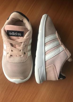 Кросівки adidas 21 р. оригінал