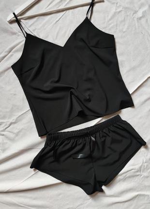 Пижама черная, комплект топ и шорты