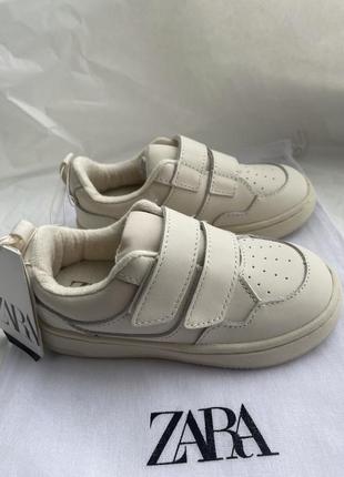 Дитячі шкіряні кросівки кеди zara 23 розмір