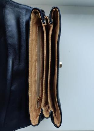 Брендова шкіряна сумка, італійський дизайн, м'ягка та маленька невеличка сумочка чорна вінтаж3 фото