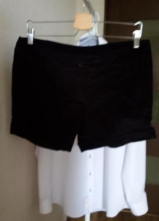 Шорты 40 р . вельветовые стрейч