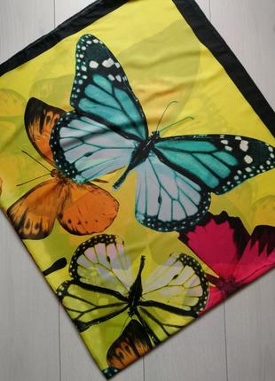 Большой платок с бабочками3 фото