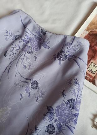 Лавандовая юбка миди в цветочный принт2 фото