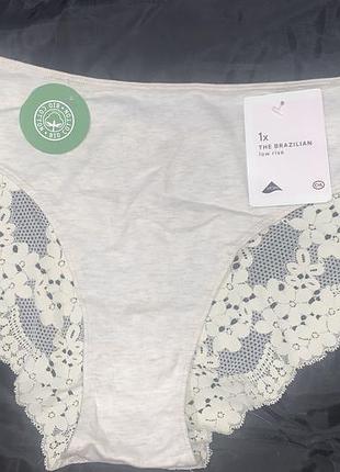 Трусики великого розміру