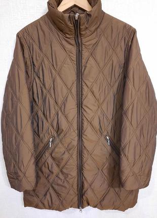 Жіноча куртка