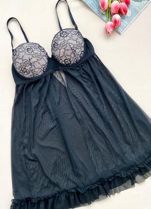 Черный пеньюар с чашками пуш-ап